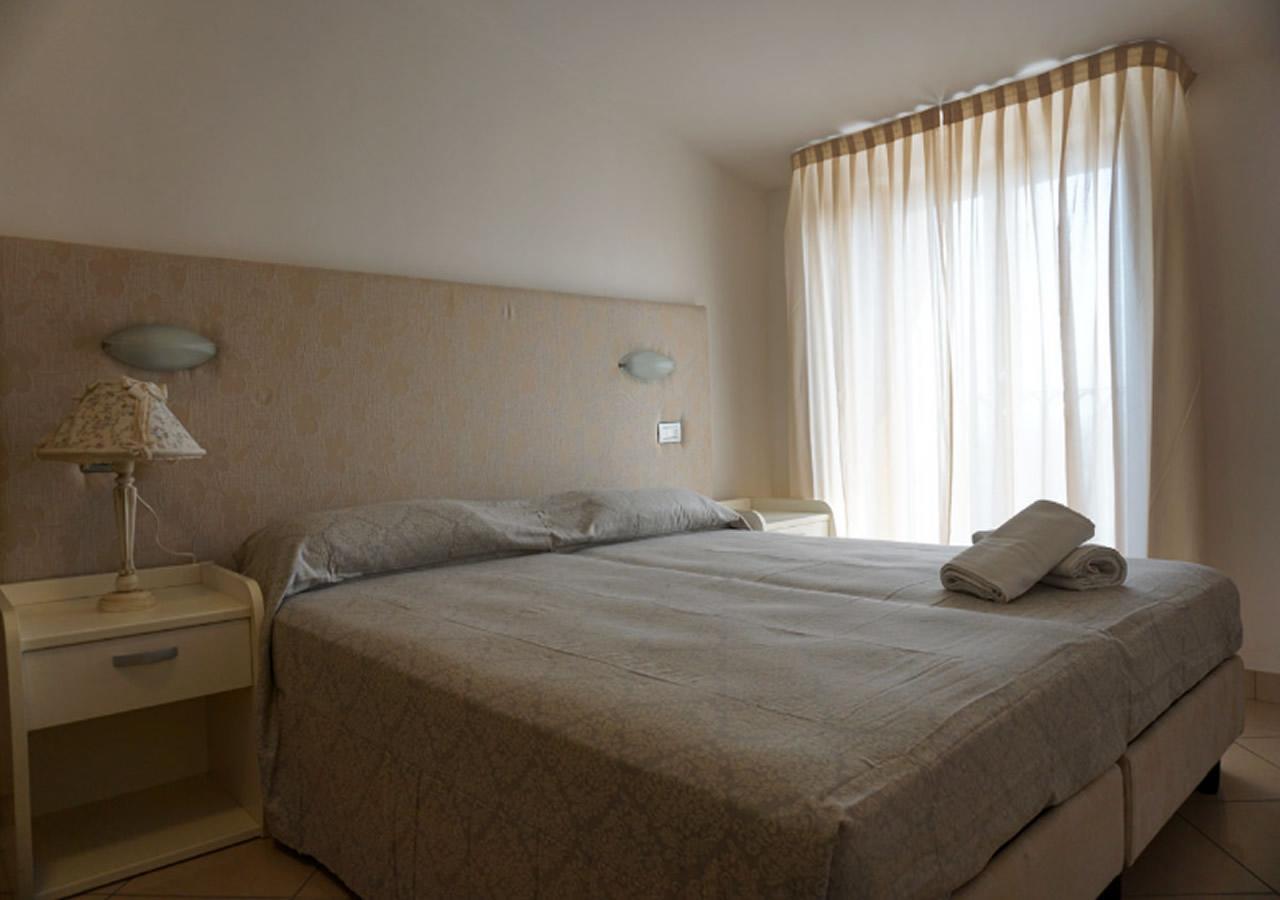 Hotel Croccia Accettura Екстер'єр фото