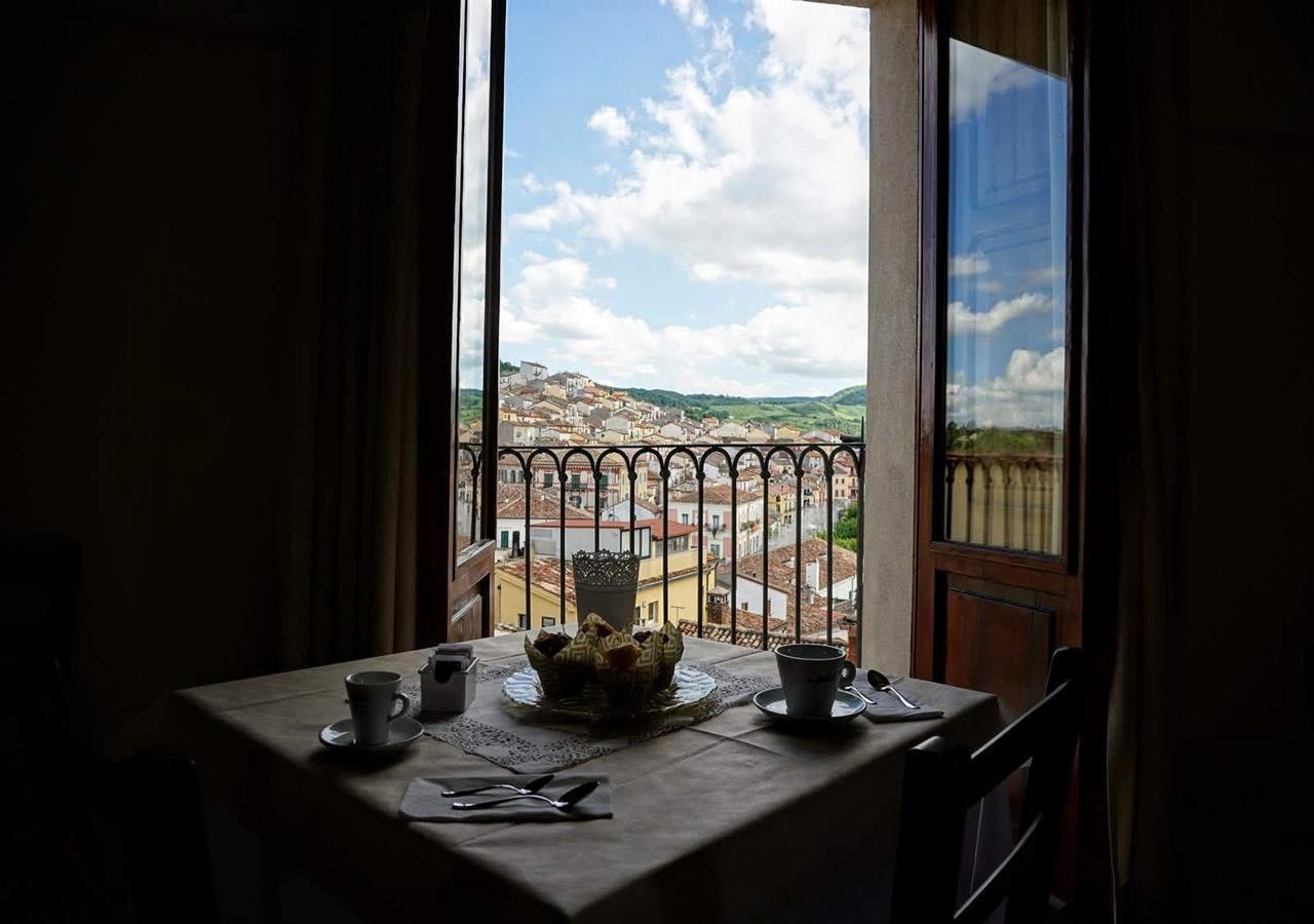 Hotel Croccia Accettura Екстер'єр фото
